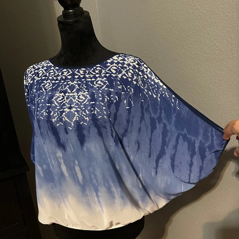 A. Byer Blouse Medium Blue‎ Ombre Beaded Dolman Top Boho Batwing Festival